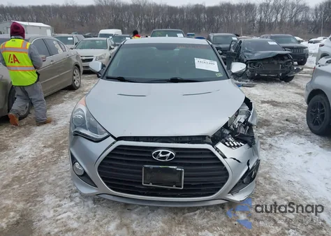 2013 Hyundai Veloster Turbo W/Blue z USA, uszkodzony, nr VIN KMHTC6AE4DU096095